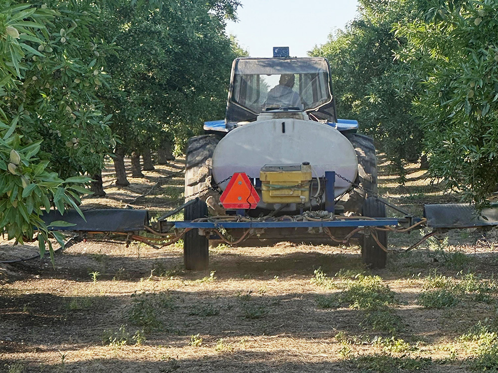 Smart sprayers slash farm labor and herbicide costs