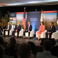 Governor hopefuls vow to cut regulations