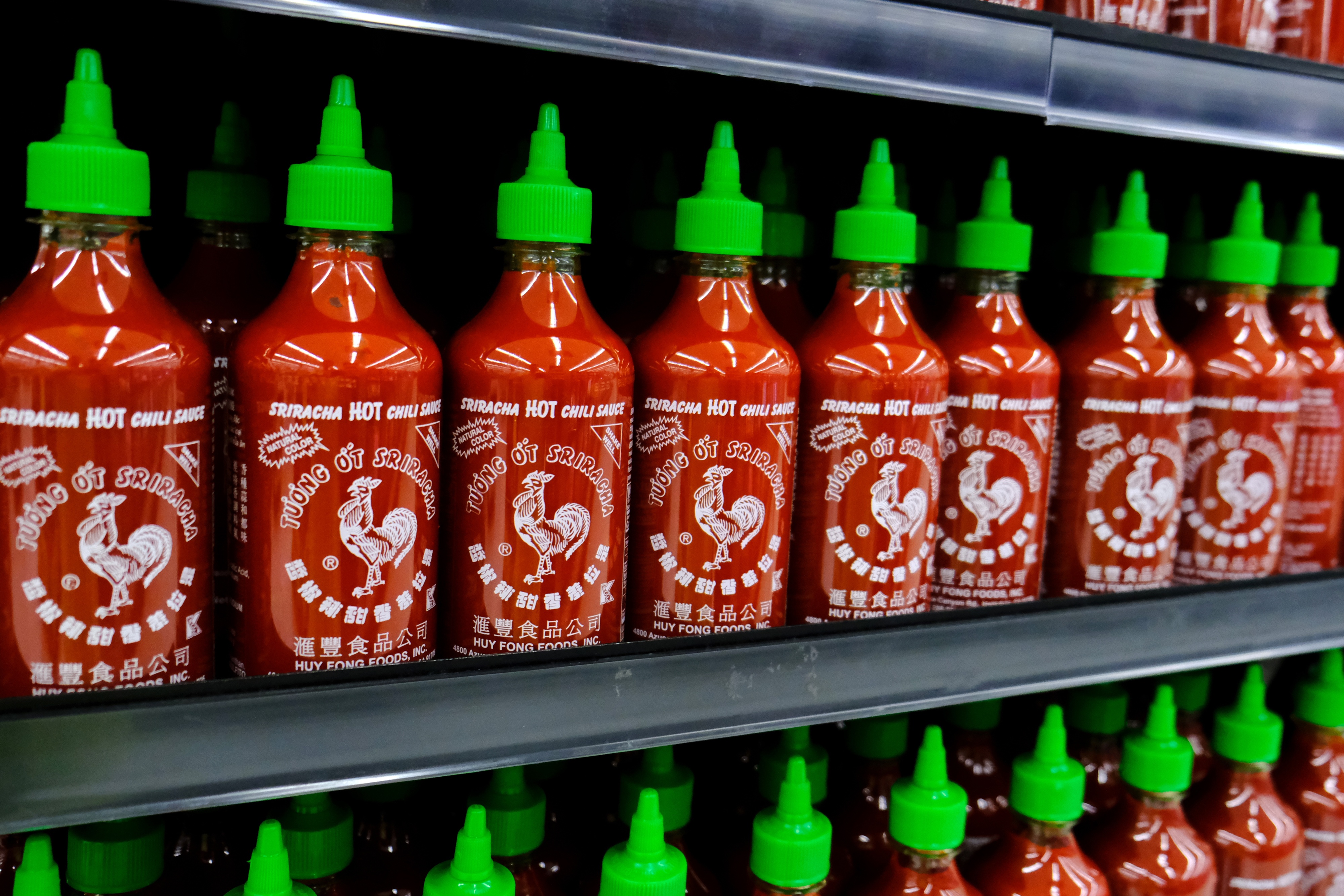 Sriracha sorrows fade as new farms harvest jalapeños