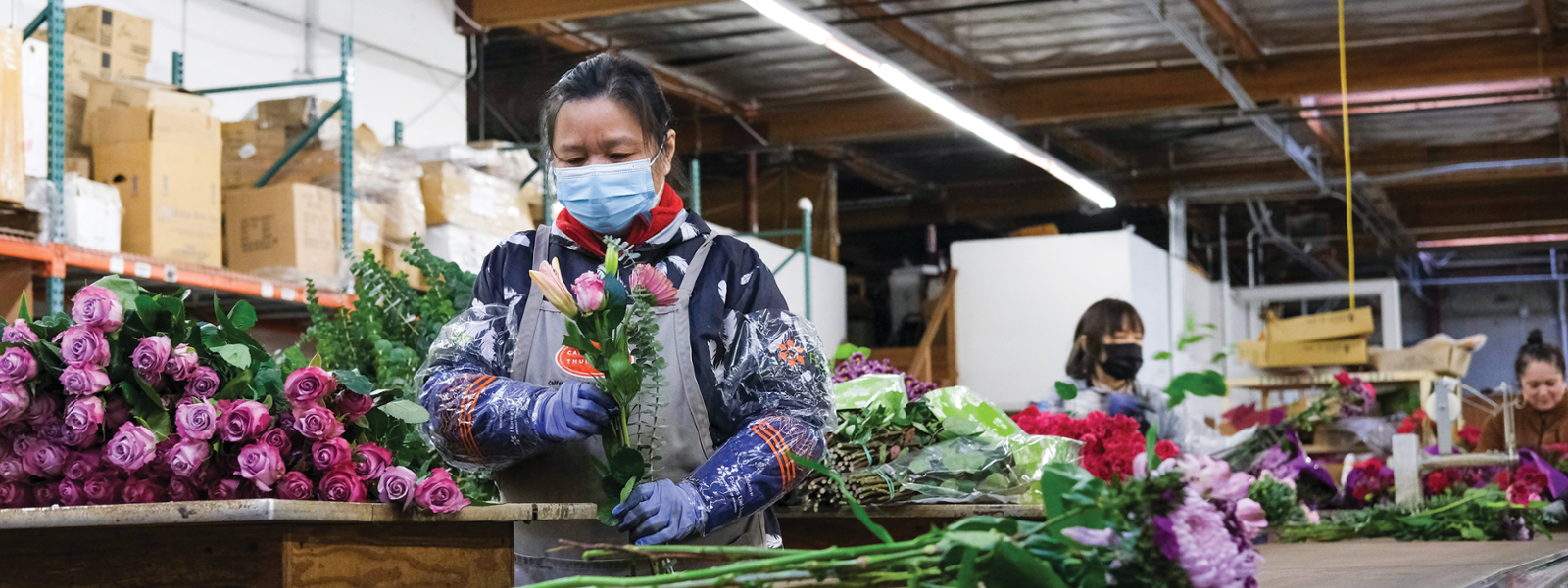 Floral sales soar as Valentine's Day nears