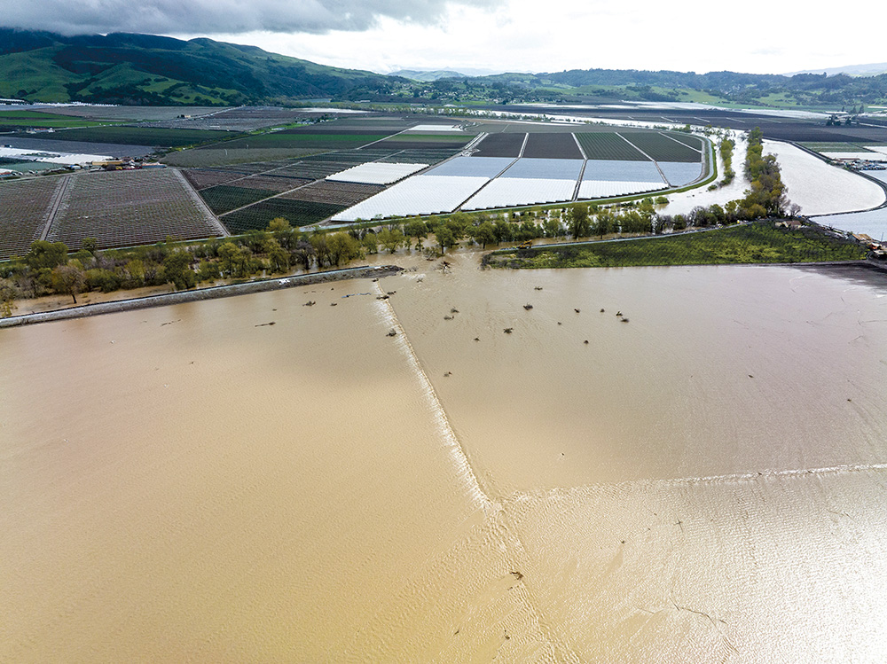 El Niño increases chances of winter storms and floods
