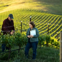 Program pairs new farmers with seasoned mentors  
