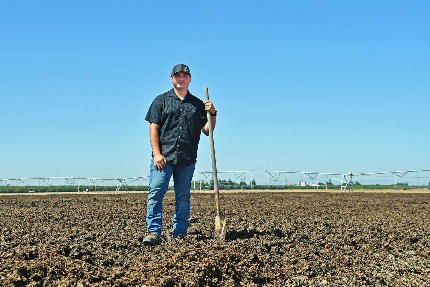 California dairy looks to worms to treat wastewater 